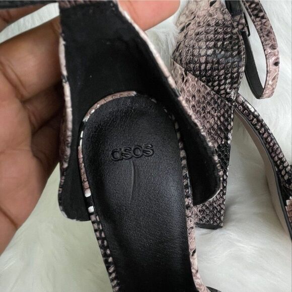 ASOS Black and Nude Snakeskin Print Platform Block Heels Ankle Strap Pump Size 9 - Picture 4 of 8